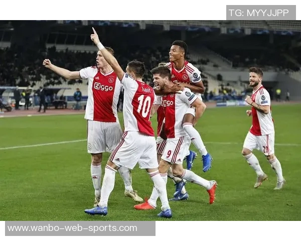 阿贾克斯惨遭欧冠洗礼三战全败仅进一球排名垫底