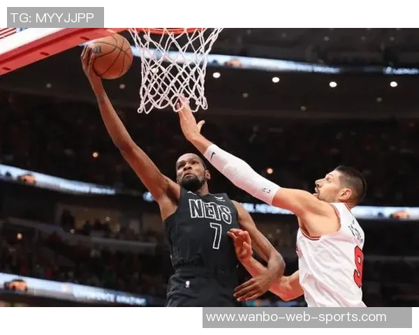 火箭双星合砍39分14篮板12助攻3抢断杜兰特与阿门成胜利关键